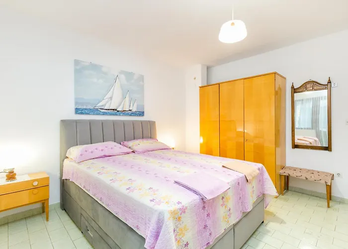 شقة Okrug Gornji 1069a